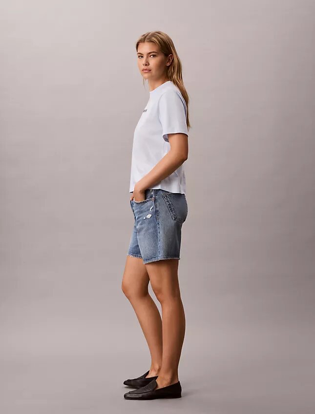Maglietta squadrata con logo Calvin Klein Maglietta squadrata con logo Calvin Klein