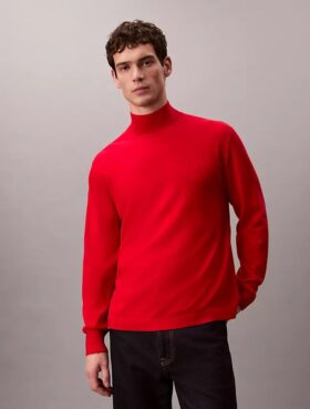 Maglione a collo alto in lana merino