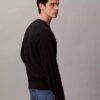 Maglione a coste con logo su tutta la superficie