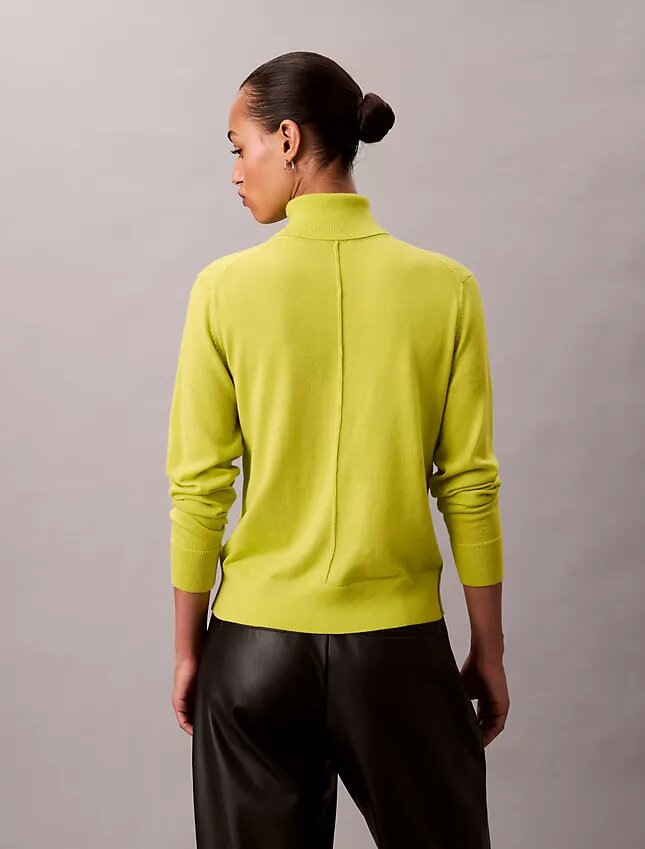 Maglione classico a collo alto in lana merino Maglione classico a collo alto in lana merino