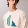 Maglione classico con grafica a blocchi di colore e logo Maglione classico con grafica a blocchi di colore e logo