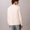 Maglione classico con grafica a blocchi di colore e logo Maglione classico con grafica a blocchi di colore e logo