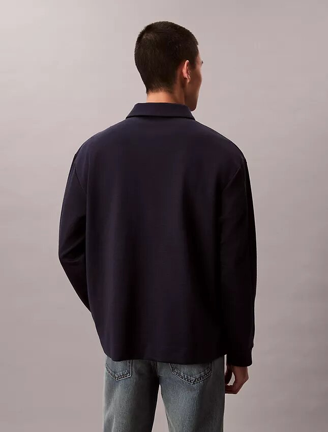 Maglione comodo con logo ricamato Maglione comodo con logo ricamato