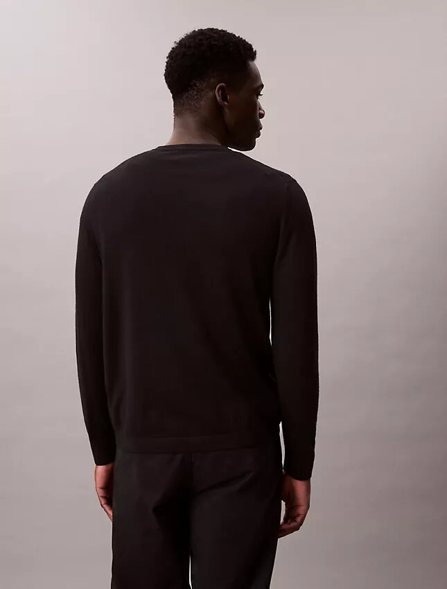 Maglione girocollo in misto merino extra fine Maglione girocollo in misto merino extra fine