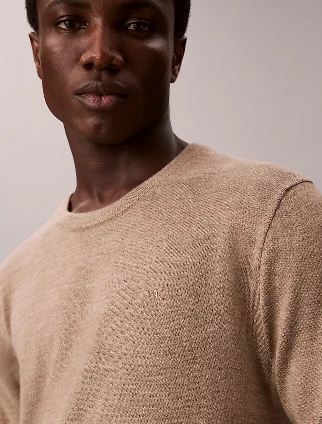 Maglione girocollo in misto merino extra fine Maglione girocollo in misto merino extra fine