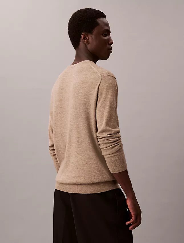Maglione girocollo in misto merino extra fine Maglione girocollo in misto merino extra fine