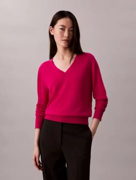 Maglione in lana merino con scollo a V