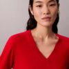 Maglione in lana merino con scollo a V Maglione in lana merino con scollo a V