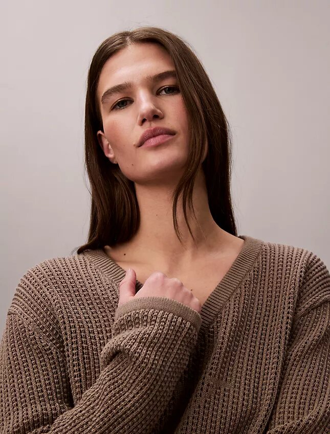 Maglione Monogram in morbido cotone dal taglio morbido Maglione Monogram in morbido cotone dal taglio morbido