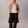 Maglione morbido in lana merino con scollo a V Maglione morbido in lana merino con scollo a V
