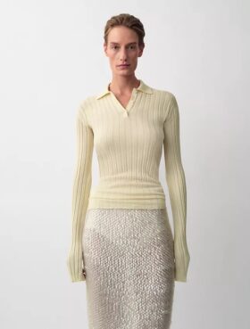 Maglione polo a coste color ambra