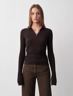 Maglione polo a coste color ambra
