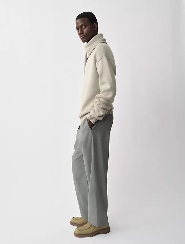 Maglione Rex con maniche a sciarpa in cashmere Maglione Rex con maniche a sciarpa in cashmere