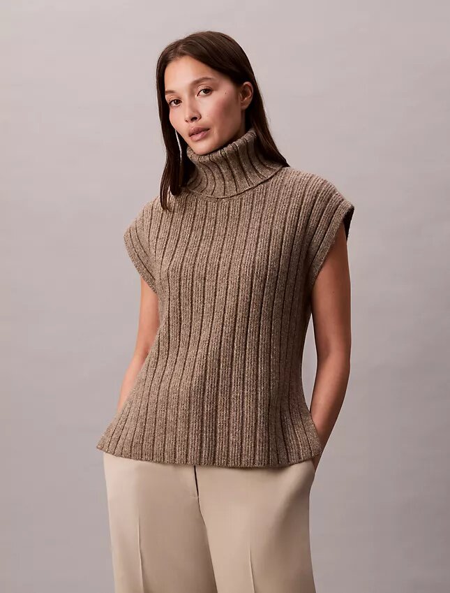 Maglione senza maniche a costine Maglione senza maniche a costine