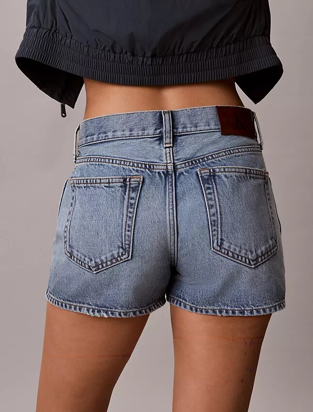 Mini shorts in Denim Mini shorts in Denim