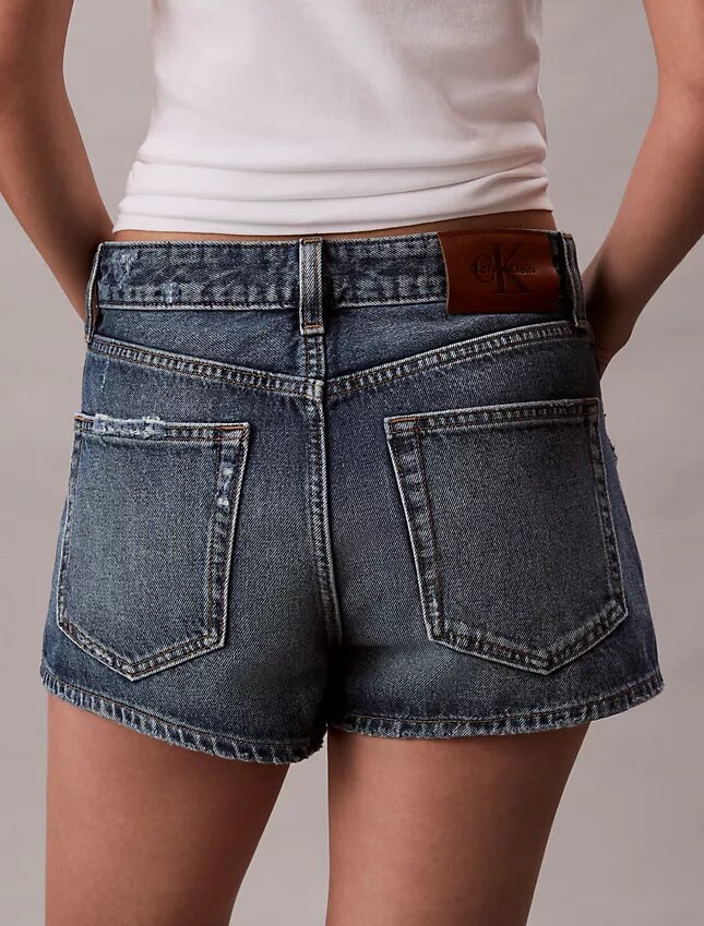 Mini shorts in Denim Mini shorts in Denim