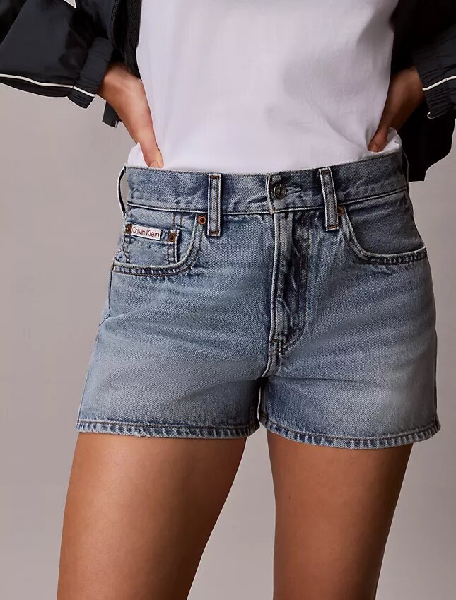 Mini shorts in Denim Mini shorts in Denim