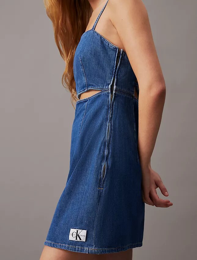 Miniabito in denim con cut-out Miniabito in denim con cut-out