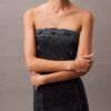 Miniabito in denim senza spalline