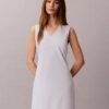 Miniabito in misto cotone con scollo a V