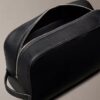 Necessaire con finitura granulata Necessaire con finitura granulata