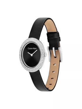 Orologio con lunetta sagomata, quadrante ovale e cinturino in pelle
