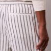 Pantaloncini a righe in misto lino Pantaloncini a righe in misto lino