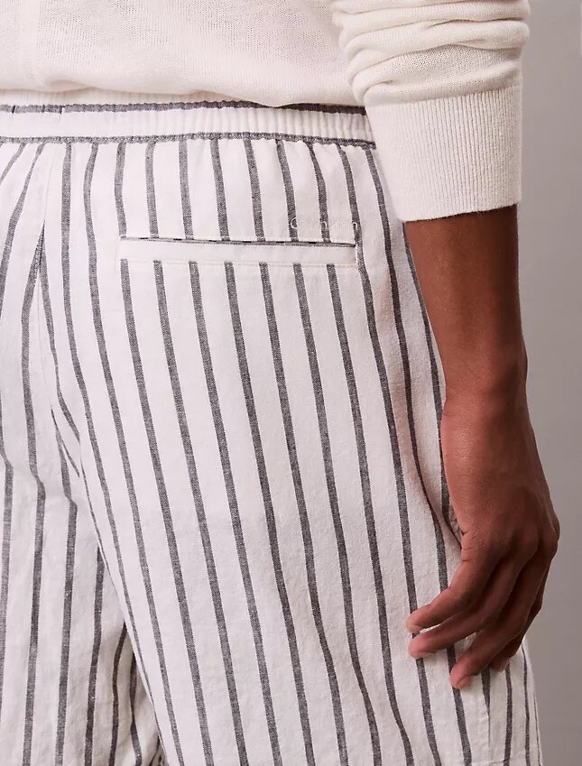 Pantaloncini a righe in misto lino Pantaloncini a righe in misto lino