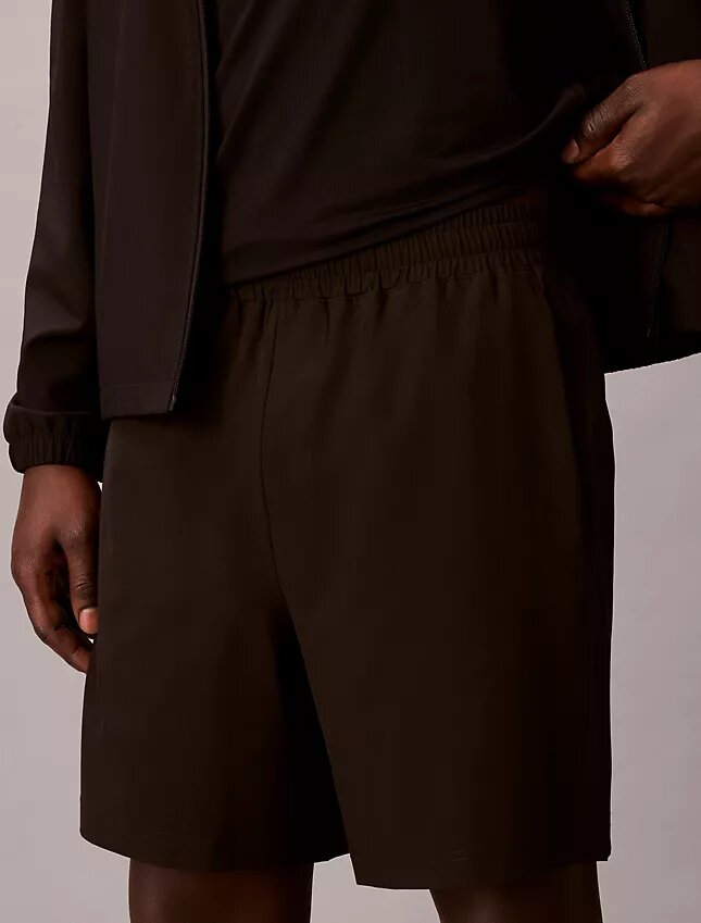 Pantaloncini con monogramma intrecciato Pantaloncini con monogramma intrecciato