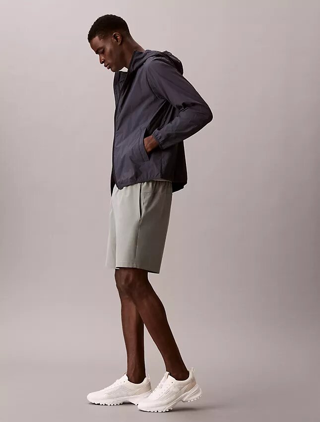 Pantaloncini con monogramma intrecciato Pantaloncini con monogramma intrecciato