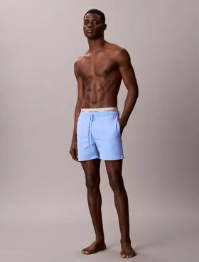 Pantaloncini da bagno con cintura con logo