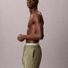 Pantaloncini da bagno con cintura con logo