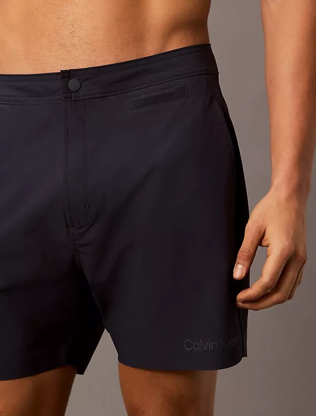 Pantaloncini da bagno Tailored 5″ Volley Pantaloncini da bagno Tailored 5″ Volley