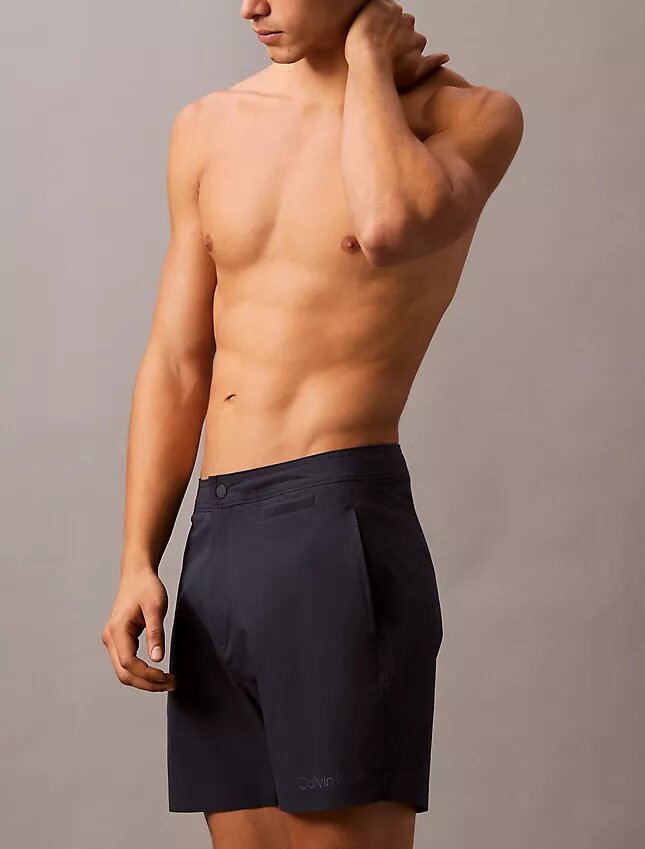 Pantaloncini da bagno Tailored 5″ Volley Pantaloncini da bagno Tailored 5″ Volley