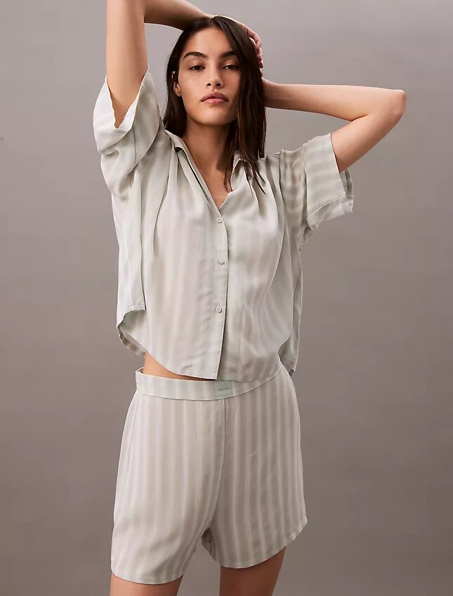 Pantaloncini da notte in viscosa intrecciata Pantaloncini da notte in viscosa intrecciata
