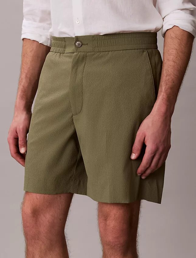 Pantaloncini dritti in seersucker con elastico da 18 cm Pantaloncini dritti in seersucker con elastico da 18 cm