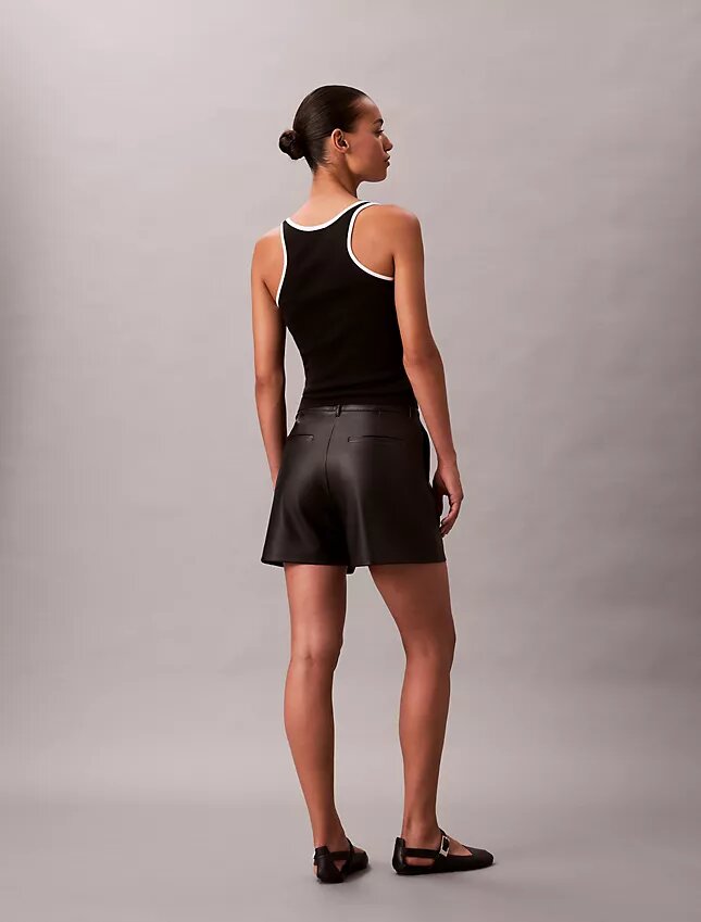Pantaloncini in ecopelle Pantaloncini in ecopelle