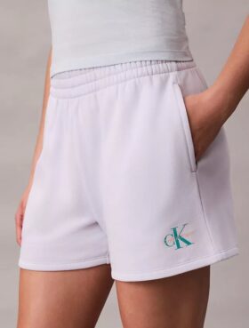 Pantaloncini in pile Monologo