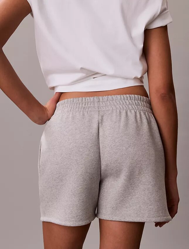 Pantaloncini in pile Monologo Pantaloncini in pile Monologo