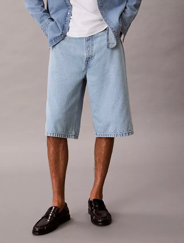Pantaloncini larghi anni ’90 Pantaloncini larghi anni ’90
