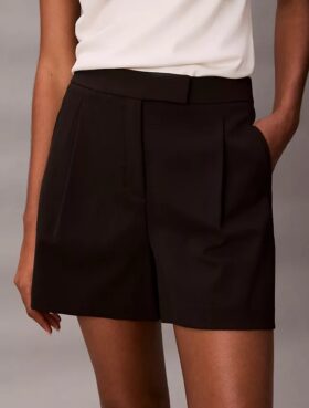 Pantaloncini sartoriali con pieghe