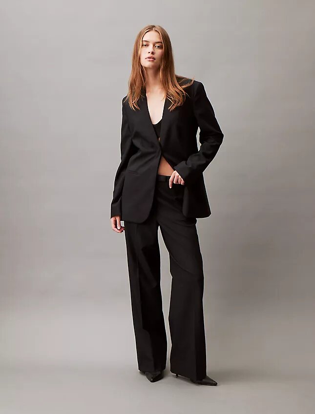 Pantaloni a gamba larga elasticizzati e raffinati Pantaloni a gamba larga elasticizzati e raffinati