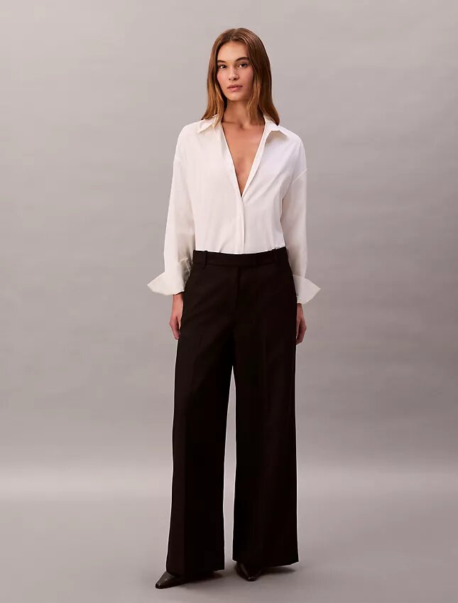 Pantaloni a gamba larga in gabardine di lana Pantaloni a gamba larga in gabardine di lana