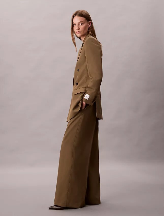 Pantaloni a gamba larga in gabardine di lana Pantaloni a gamba larga in gabardine di lana