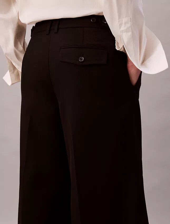 Pantaloni a gamba larga in gabardine di lana Pantaloni a gamba larga in gabardine di lana