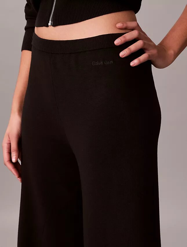 Pantaloni a gamba larga in maglia morbida Pantaloni a gamba larga in maglia morbida