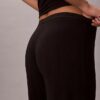 Pantaloni a gamba larga in Modal elasticizzato a trama larga Pantaloni a gamba larga in Modal elasticizzato a trama larga