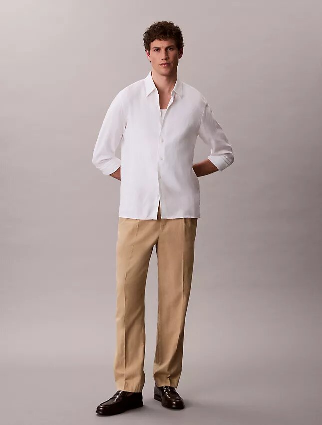 Pantaloni a pieghe in misto lino Pantaloni a pieghe in misto lino