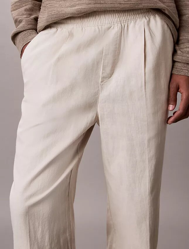 Pantaloni a pieghe in misto lino Pantaloni a pieghe in misto lino