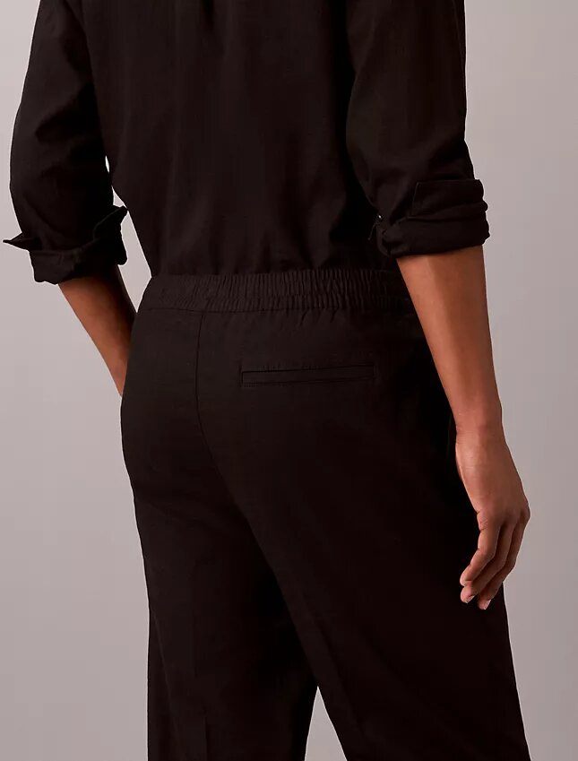 Pantaloni a pieghe in misto lino Pantaloni a pieghe in misto lino